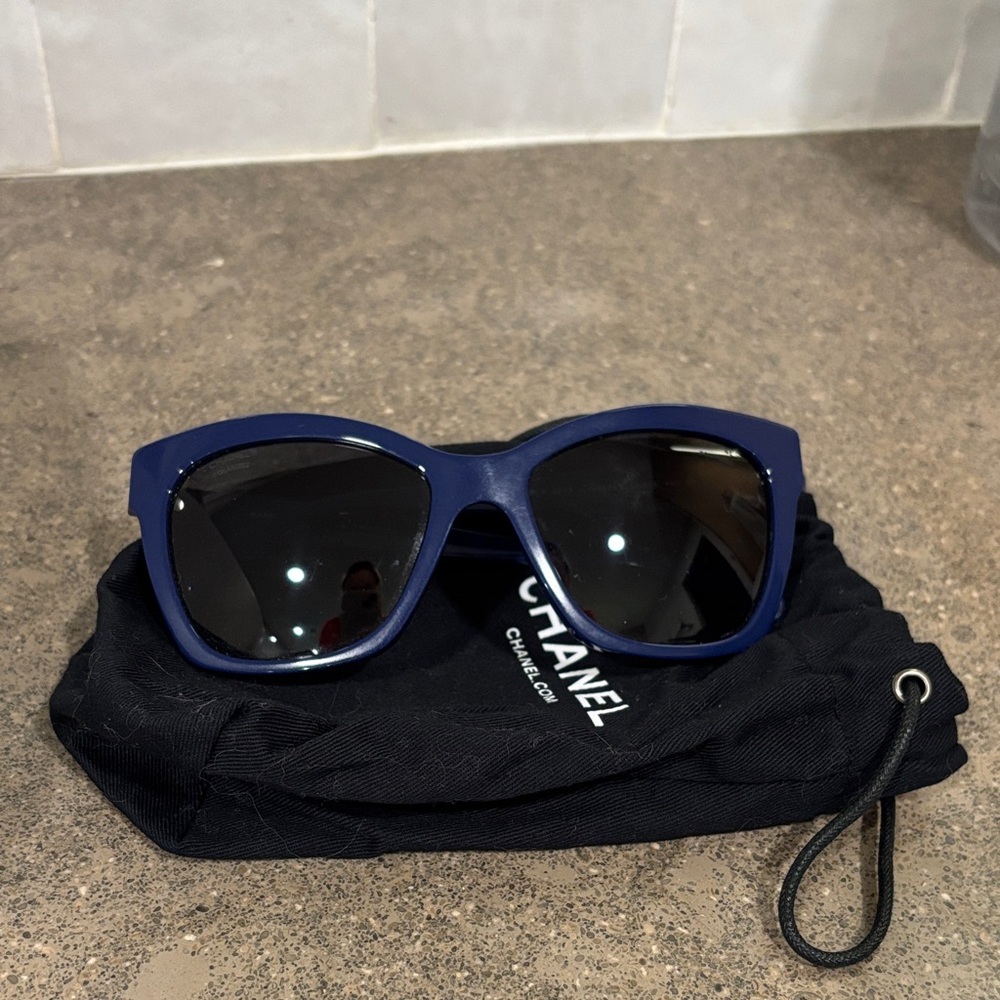 Vintage CHANEL Navy Sunglasses with Black Lenses
